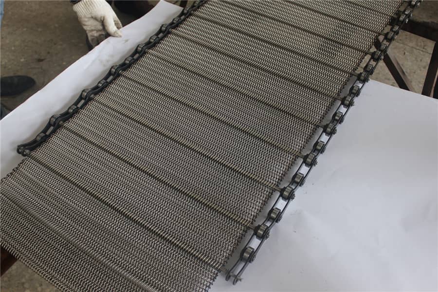 High-Torque Chain Drive Belt for Heavy Material Handling